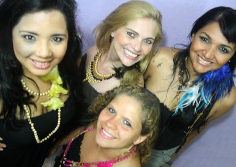 As Dessanas retornam aos palcos com nova formação